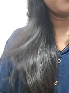 anjali2351 online show from June 3, 2026, 2:33 pm