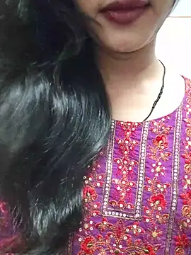 anjali2351 online show from June 7, 2026, 6:13 pm