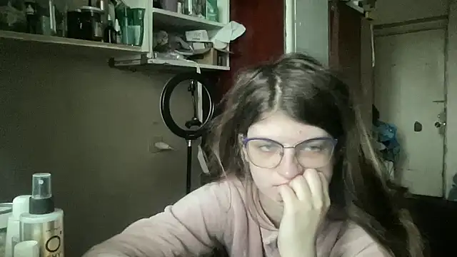 NikaXZimax online show from March 18, 2026, 8:17 am