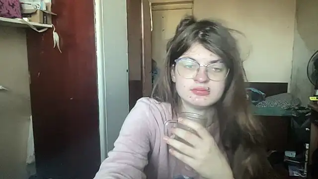 NikaXZimax online show from March 27, 2026, 9:43 am