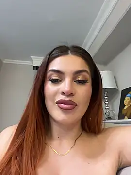 AbrilColls  online show from June 10, 2026, 12:45 am