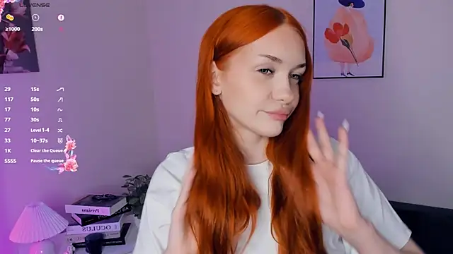 Snapshot of Foxy_blush chatting on December 22, 2025, 7:25 pm Foxy blush online show from December 22, 2025, 7:25 pm