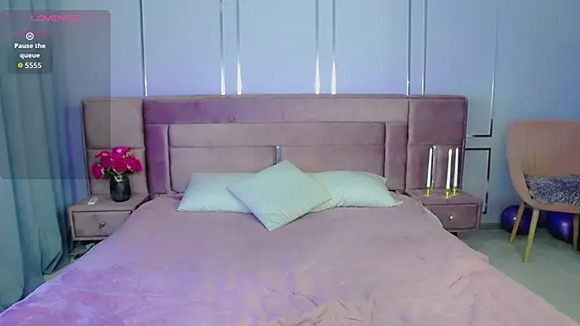 EvaBilss online show from March 24, 2026, 8:09 pm