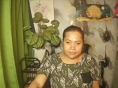 trishacummerts online show from June 20, 2026, 2:27 am