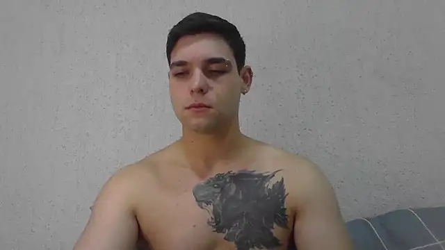 Zure-xxx online show from June 3, 2026, 1:28 am