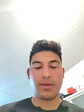 Carlosvelaz561162 online show from March 4, 2026, 8:22 am