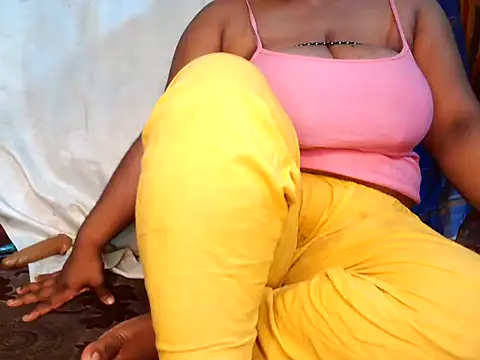 Disha Nur1 online show from June 25, 2026, 1:03 am
