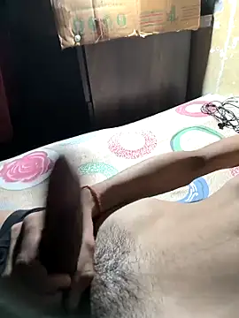 Aadi200210q online show from October 18, 2025, 8:44 pm