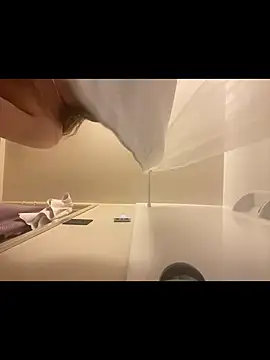 Good-naturedLSDsex online show from April 4, 2026, 9:16 am