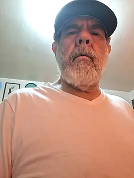 pena633 online show from May 14, 2026, 8:11 am