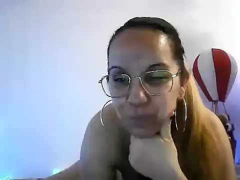 barbara896 online show from December 15, 2025, 10:48 pm