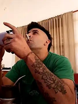 EliNico20x online show from October 22, 2025, 2:05 pm