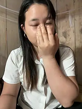 love pusy09 online show from April 22, 2026, 10:49 pm