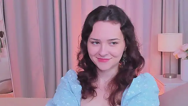 Camilla Rowen online show from July 4, 2026, 8:35 pm