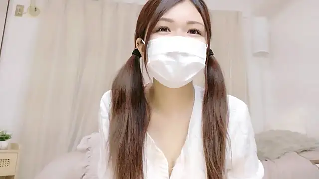 Snapshot of HIMEKAxx chatting on March 5, 2026, 10:12 am HIMEKAxx online show from March 5, 2026, 10:12 am