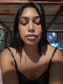 aleexacandy online show from June 27, 2026, 8:37 pm