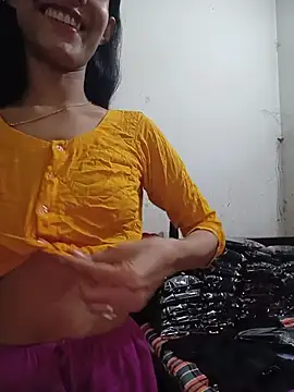 Snapshot of Green_LaDY66 chatting on July 14, 2026, 3:18 pm Green LaDY66 online show from July 14, 2026, 3:18 pm