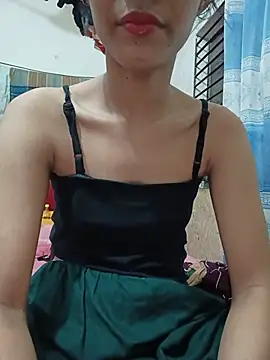 Snapshot of Green_LaDY66 chatting on June 26, 2026, 1:50 pm Green LaDY66 online show from June 26, 2026, 1:50 pm