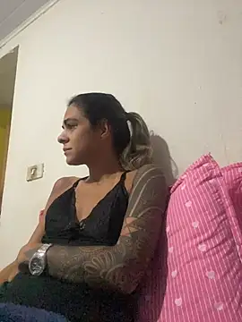 sabrinaneves online show from June 15, 2026, 8:47 am