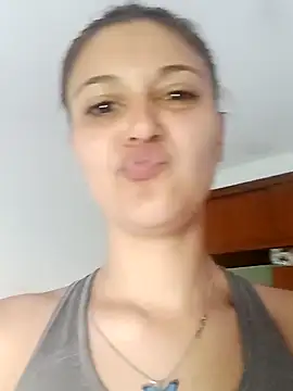 larubia arg online show from December 22, 2025, 7:03 pm