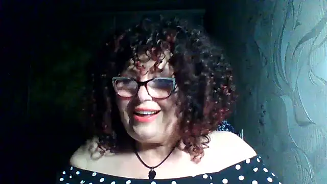 Milaniya606 online show from May 26, 2026, 9:57 pm