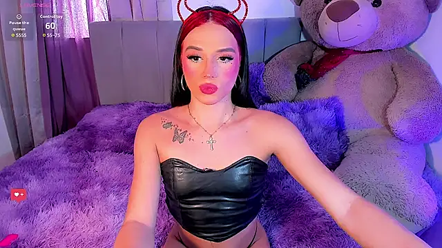 SexyNaza 1 online show from June 11, 2026, 8:39 pm