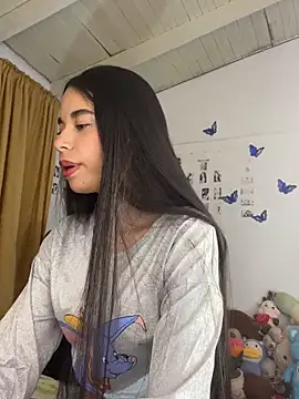 Snapshot of Milleradhara24 chatting on June 14, 2026, 3:52 am Milleradhara24 online show from June 14, 2026, 3:52 am