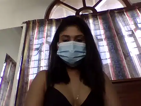 Slcatgirl online show from November 4, 2025, 5:00 am