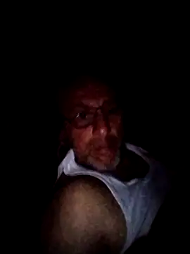 KAXABE11 online show from April 22, 2026, 9:43 pm