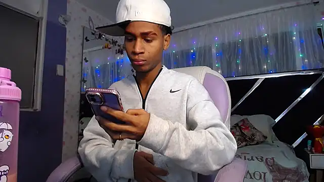Santy bigcock 01 online show from June 10, 2026, 2:51 pm