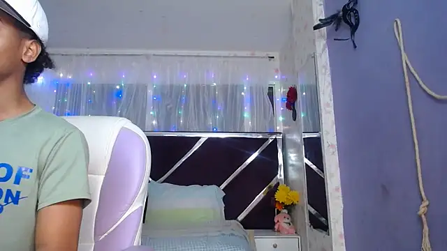 Santy bigcock 01 online show from April 20, 2026, 2:07 pm