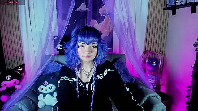 ravencollen online show from June 26, 2026, 1:22 am