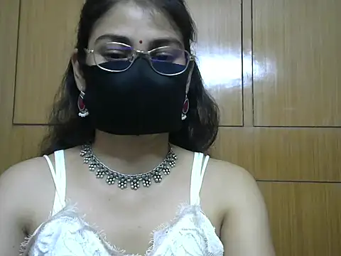 Fairy Pie online show from June 25, 2026, 6:24 pm