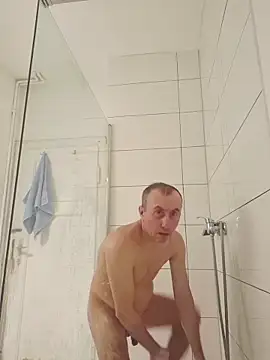 TirelessLot3 online show from April 12, 2026, 11:41 pm