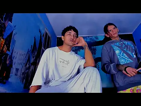 Domine Couple74 online show from December 4, 2025, 3:11 pm