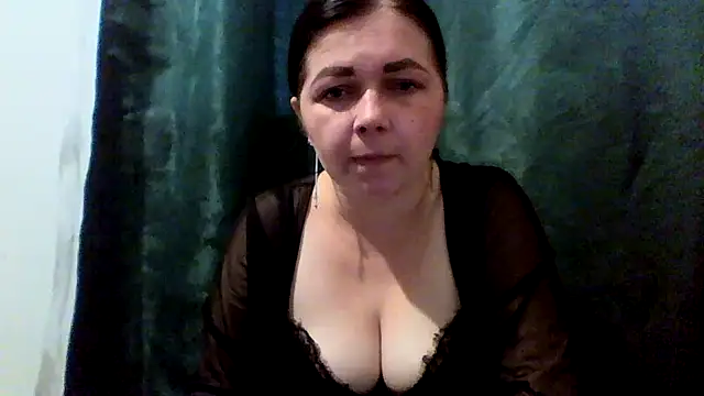Vitalina282128 online show from June 6, 2026, 10:53 am