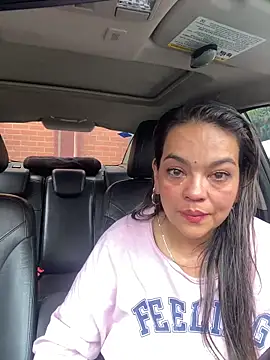 tasha velvet online show from April 19, 2026, 7:16 pm