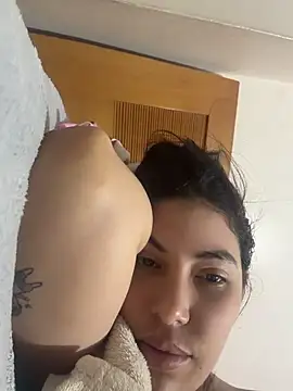 Anna Bitch Disgusting online show from June 11, 2026, 4:31 am
