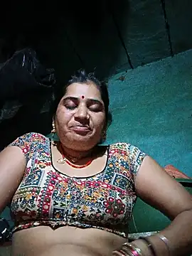 Hot kamla online show from June 24, 2026, 3:43 pm