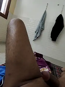 gabru-boye online show from March 10, 2026, 11:14 am