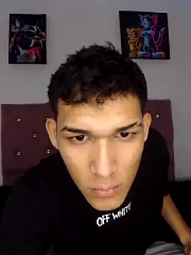 Luigi cumming1 online show from November 19, 2025, 6:13 am