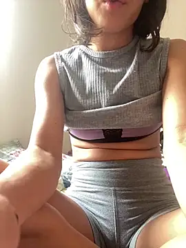 Snapshot of brunalameo chatting on June 20, 2026, 4:56 pm brunalameo online show from June 20, 2026, 4:56 pm