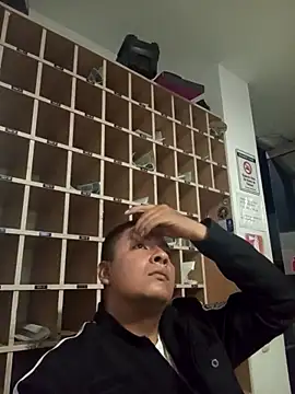 Jeison0323 online show from April 21, 2026, 8:10 am