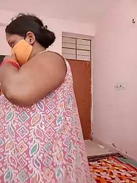 CUTE-LOVE-SWEETS online show from July 1, 2026, 4:02 am