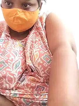 CUTE-LOVE-SWEETS online show from June 17, 2026, 4:34 am