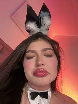 Snapshot of MarianaBaez1 chatting on March 6, 2026, 8:04 pm MarianaBaez1 online show from March 6, 2026, 8:04 pm