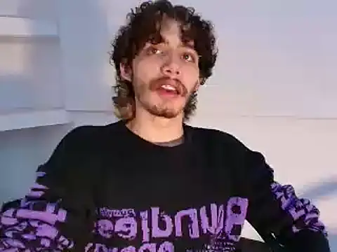 Snapshot of JojoBraando chatting on April 9, 2026, 11:55 pm JojoBraando online show from April 9, 2026, 11:55 pm