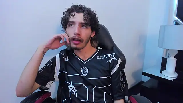 Snapshot of JojoBraando chatting on April 9, 2026, 12:23 am JojoBraando online show from April 9, 2026, 12:23 am