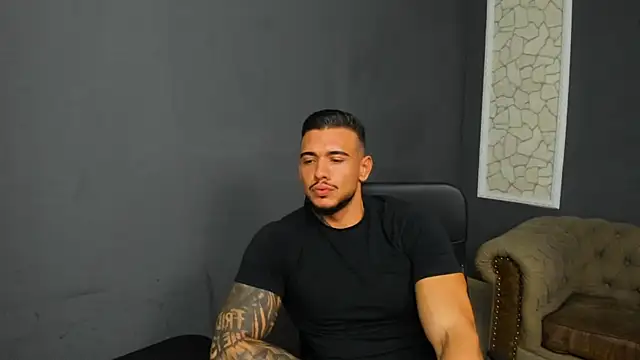 ElijahThorne online show from July 15, 2026, 5:14 am