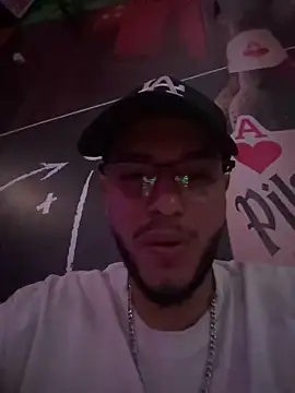 Snapshot of tratosucio chatting on February 16, 2026, 6:45 am tratosucio online show from February 16, 2026, 6:45 am